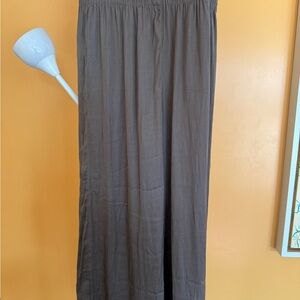 Women’s flowy Dark grey/green pants